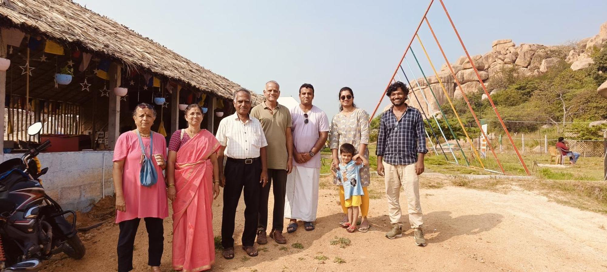 Murali Guesthouse Hampi Buitenkant foto